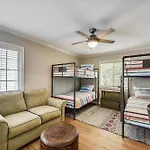 7 Periwinkle Lane- Close To Beach, Pool, Great Location, Dogs Ok, Free Activities Included