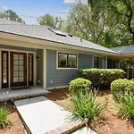 47 Off Shore- Dogs Ok, Huge Outdoor Space & Private Pool, Free Activities Included