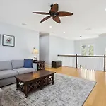 4 Surfwatch Way- Pet Friendly, Pool & Spa, Short Walk To Beach! Free Activities Included