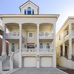 14 Collier Beach Road- Oceanfront, Private Pool, Free Activities Included