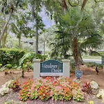 Coastal, Luxury, Walk To Beach