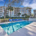 Oceanfront, Large Suites, Free Bikes