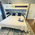 Steps To Sand 3 Bed 2 Bath With Private Pool