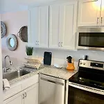 Ocean View Good Vibes Villa 2 Bed 2 Bath