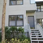 Pet Friendly Beach Life Villa 2 Bed 2 & One Half Baths