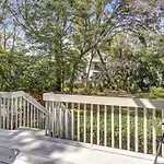 Pet Friendly Beach Villa - Walk To The Beach - Pools Tennis And More