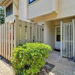 Coligny Villa 2 Bd 2 & One Half Bath With Pool-Walk To Beach 13Cv