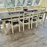6 Bedroom 4 Bath - Private Pool Close To Beach -Hk