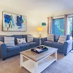 2331 Racquet Club
