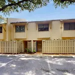 Coligny Villas