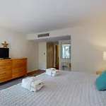 Hickory Cove 49