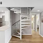 891 Ketch Court