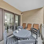 138 Shorewood