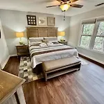 Lovely 3 Bed3 Bath Pet Friendlyvilla - Walk To The Beach Pools And Tennis #75 Ocean Breeze