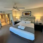 7324 Harbourside III Villas