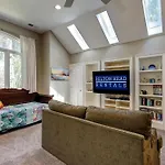 Cartgate Drive 17