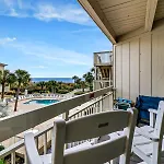 The Breakers #220 Beach Condo, Beautiful Ocean View At Coligny Beach, 4 N Forest Beach Drive Hilton Head, Walk To All Shops Restaurants, Renovated Jan 2024, Vacation Rental Hhi Llc