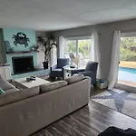 15 Wagon Road - Central Sea Pines Close To Beach