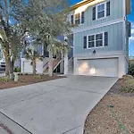 25 Sandcastle Court