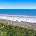 Seaside Villa 325