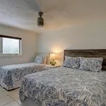 732 Queens Grant