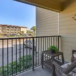 Hilton Head Resort Condo Pool Bar And Beach Access