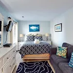 Beachwalk 111