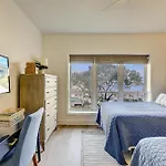 4401 Windsor Court