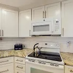 Windsor Court North 4209