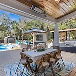 1 Firethorn Lane