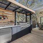 1 Firethorn Lane