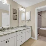 1418 South Beach Villas