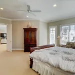 2Nd Row Luxury Home At 30 Knotts Way