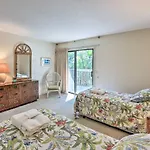 Hilton Head Resort Villa - 200 Yards From Beach!
