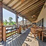 Coastal Condo With Resort Amenities - Steps To Beach!
