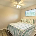 Hilton Head Island Condo With Pool Walk To Beach!