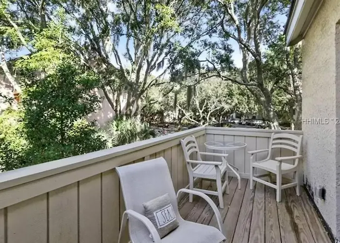 New Pics! Harbour Town 3Br/3Ba - Pool Access - Book Now
