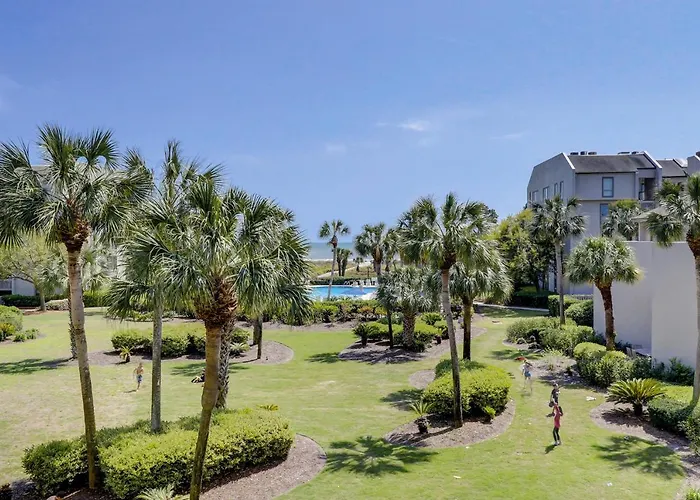 236 Shorewood 2 Bedroom Ocean Views