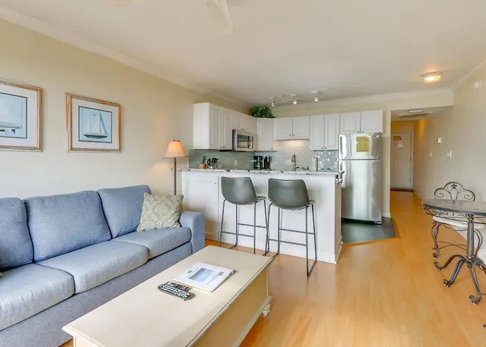 Breakers Oceanfront Getaway With Amazing View And Pool