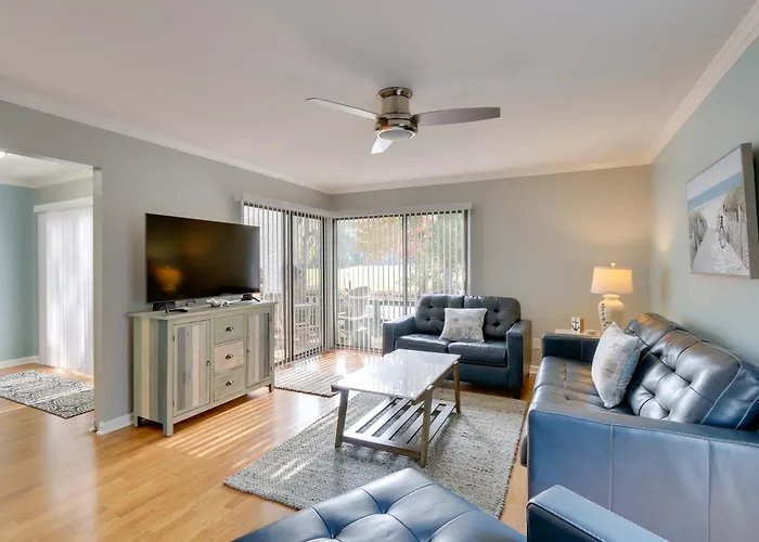 Updated Hilton Head Island Townhome With Decks!