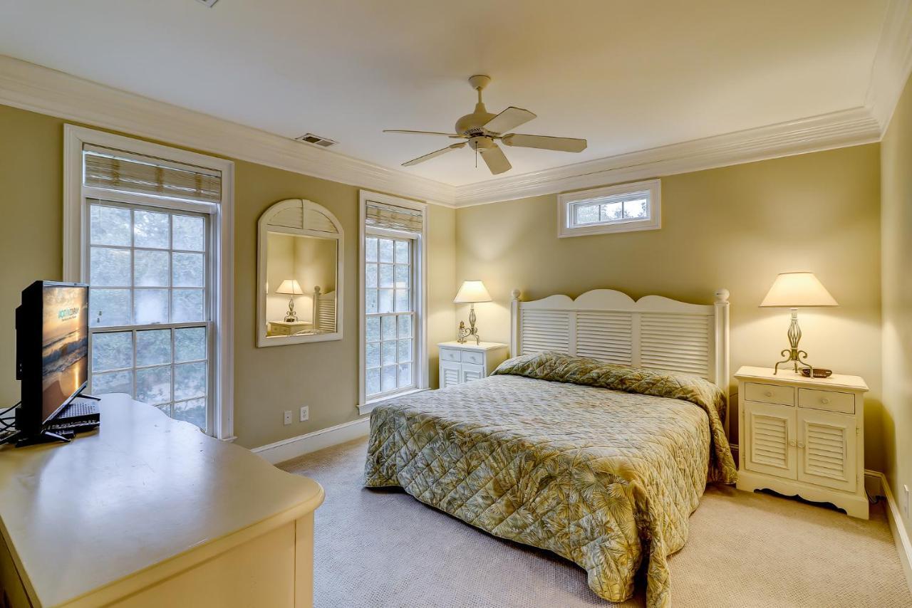 9 Dogwood * Hilton Head Island