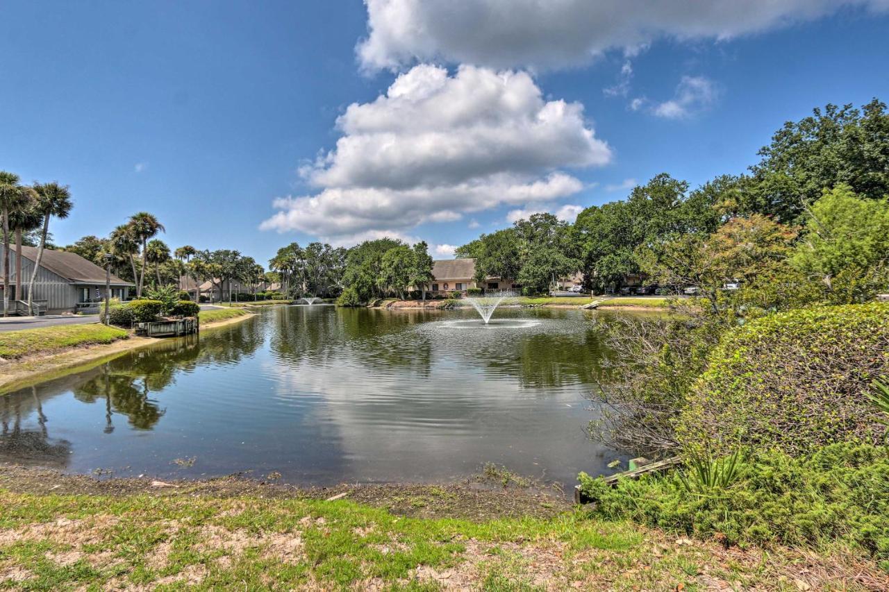 Coastal Less Than 1 Mi To Shore! Villa
