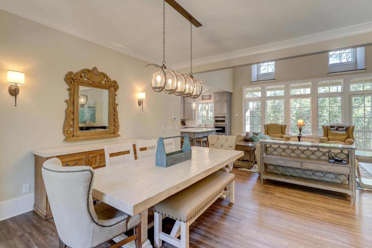 1 Cedar Waxwing 5 Bedroom Private Pool