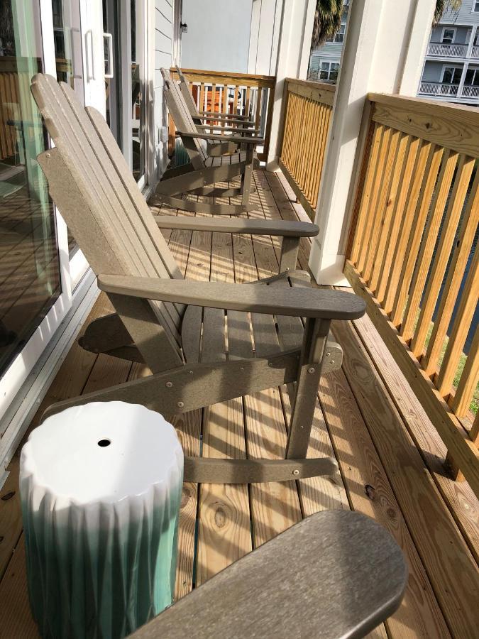 New! Heated Pool, House, Elevator, Walk To The Beach! Hilton Head Island