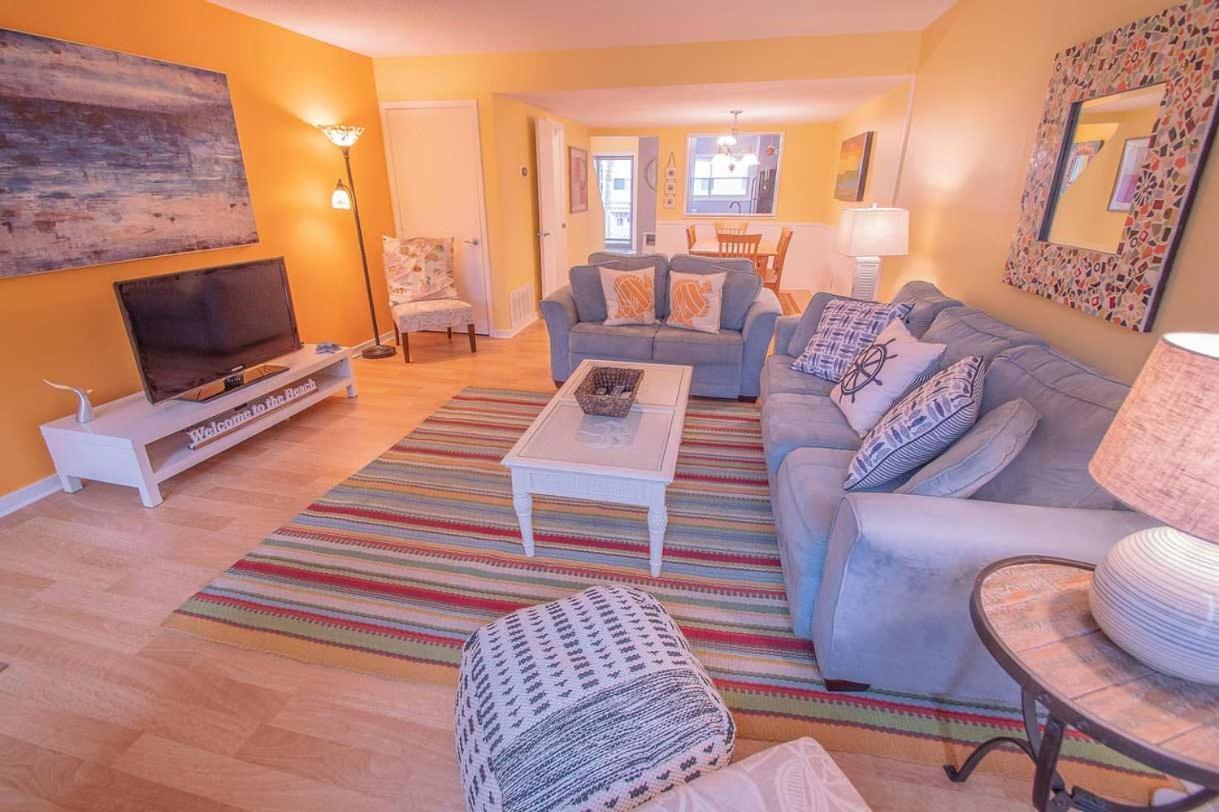 Villa Hilton Head With Balcony Walk To Beach! *