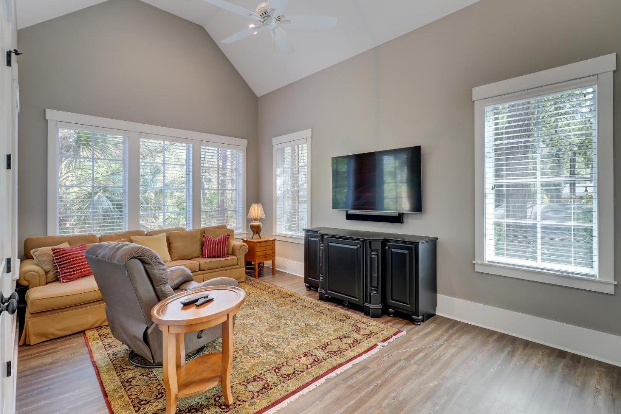 1 Cedar Waxwing 5 Bedroom Private Pool