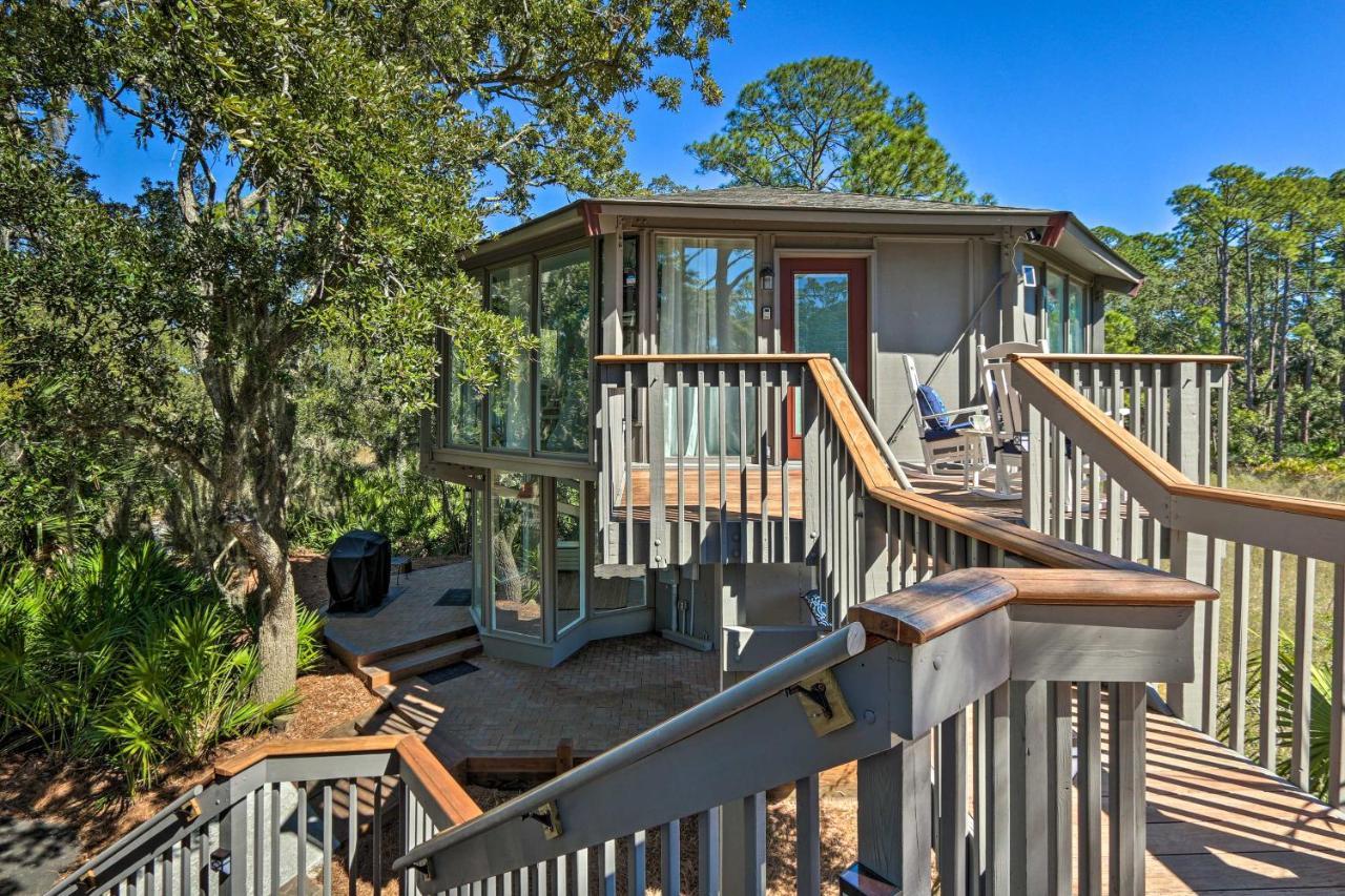 Holiday home Airy Treehouse With Bikes Walk To Harbour Town! *