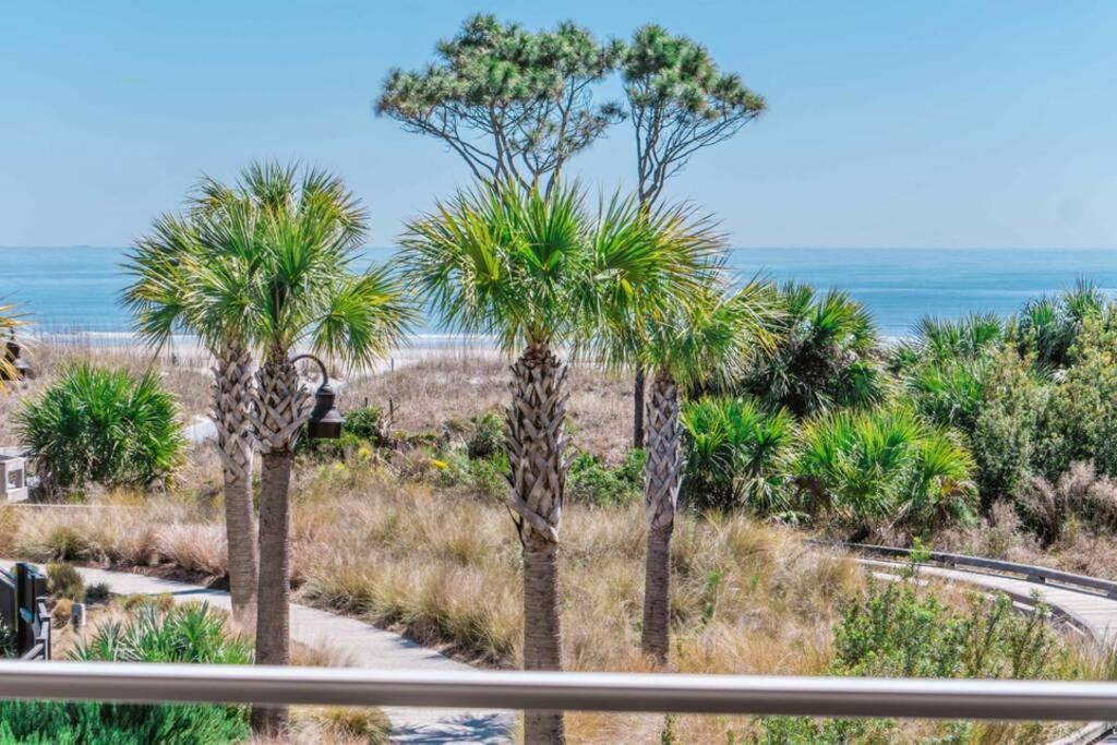 Direct Oceanfront - Heated Pool & Breathtaking Ocean View