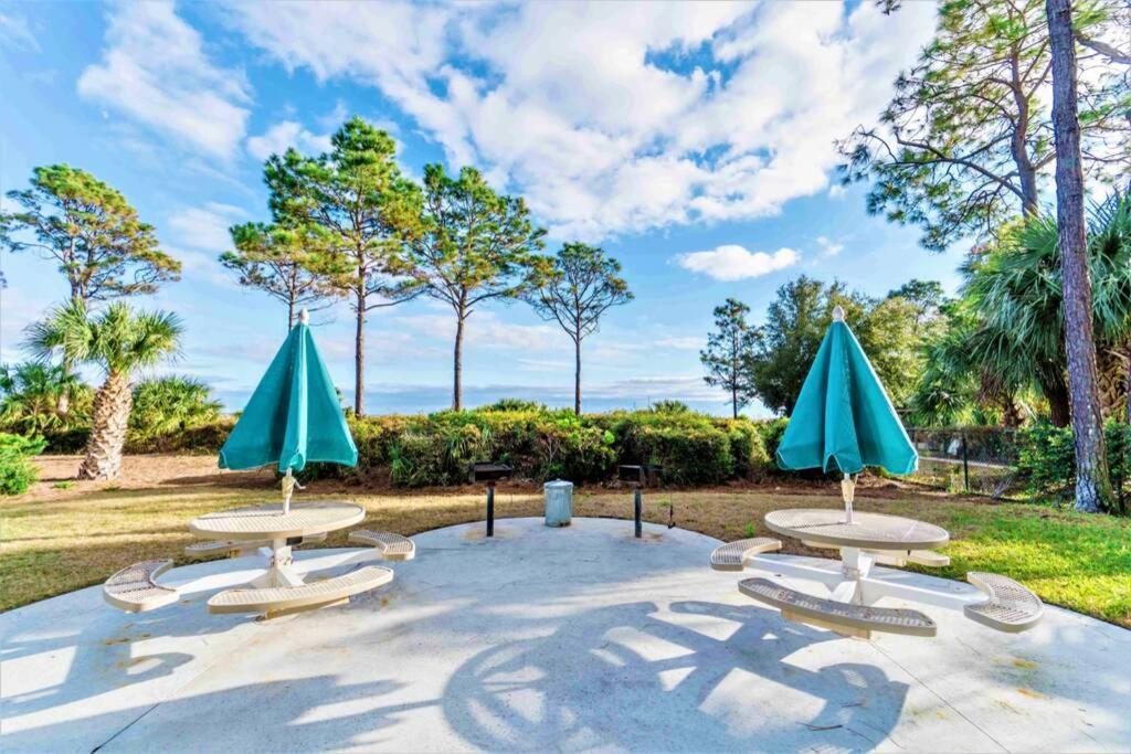 Direct Oceanfront - Heated Pool & Breathtaking Ocean View