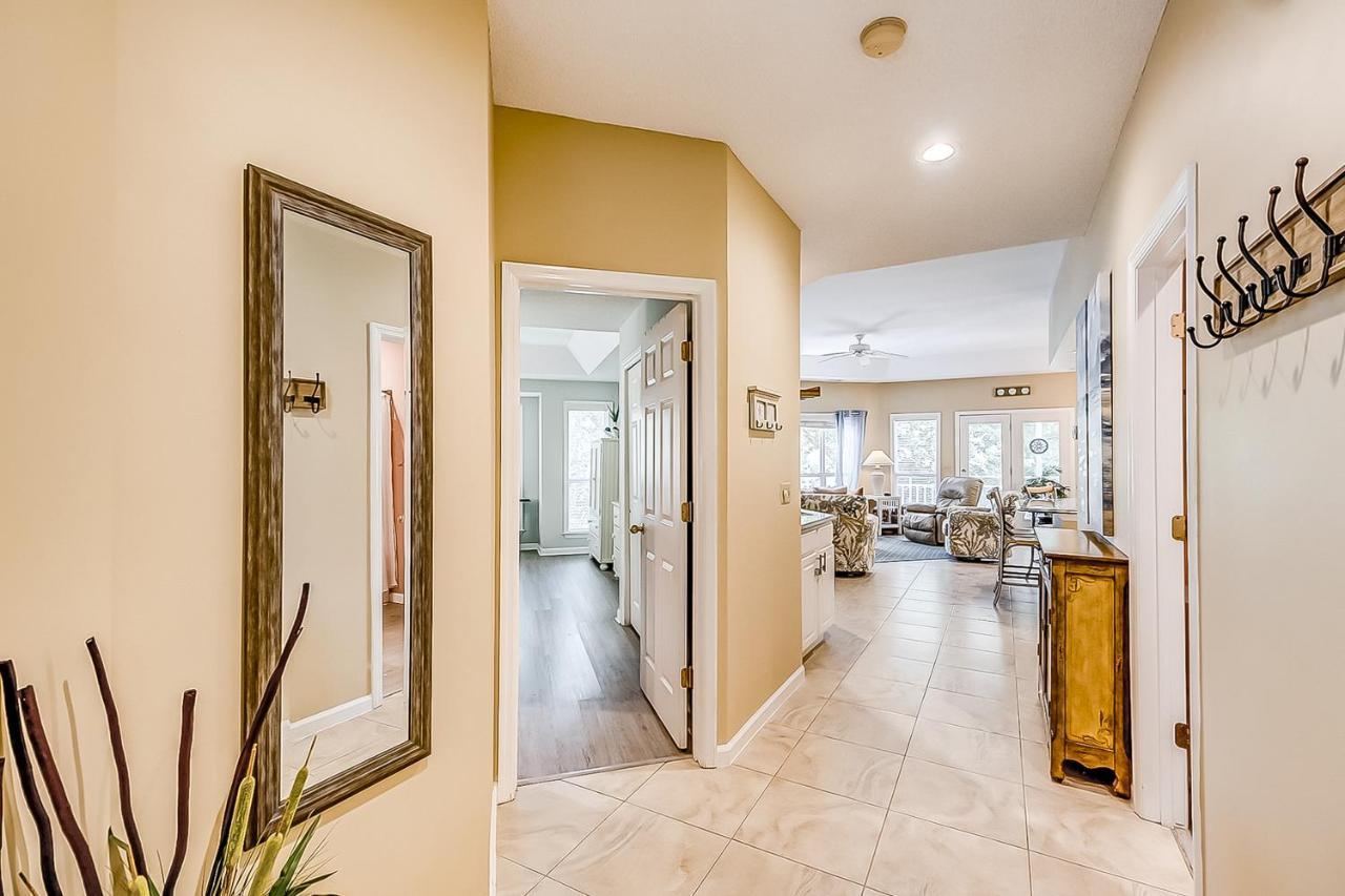 Crown Reef Apartment